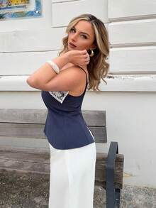 Jeta Ari 2025 女式春夏新款设计蕾丝花边吊带短款上衣，简约性感短款抹胸 - 藏蓝色 - 查看 5