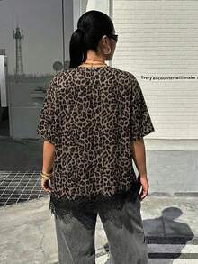 Muchica 女士休闲纯色不对称下摆蕾丝拼接T恤，百搭日常穿搭，春夏休闲上衣，适合度假、夏季、春季、春假及各种场合，包括沙滩装、休闲衬衫、外套和夏季上衣。 - 棕色 - 查看 4