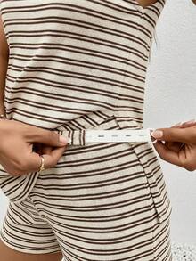 Bộ đồ bầu 2 món kẻ sọc cổ tròn xẻ tà và quần short, kiểu dáng thường ngày. - Nhiều màu - Xem 6
