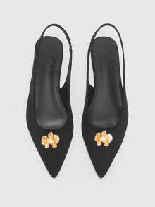 CUCCOO BIZCHIC Giày sandal mũi nhọn khóa kim loại kiểu dáng châu Âu và Mỹ dành cho nữ, mẫu mới mùa xuân hè 2026, kiểu dáng đơn giản, gót mỏng, quai sau. - màu đen - Xem 1