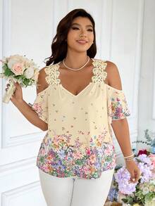 SHEIN Frenchy 大码女式印花露肩时尚上衣 - 杏色 - 查看 4