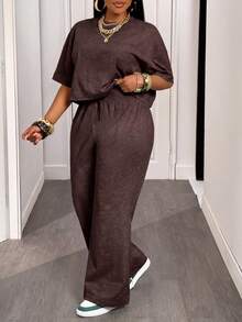 SHEIN Slayr 2025春夏新款休闲街头浅绿色宽松圆领短袖露脐T恤+系带阔腿裤女两件套，适合日常出行、返校、毕业季等场合。 - 棕色 - 查看 3