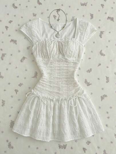 Elamini Đầm nữ cổ vuông dáng ôm eo, phối ren, bèo nhún, chất liệu co giãn, có họa tiết.