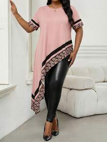 SHEIN Lady Chemise à manches courtes pour femmes grandes tailles avec ourlet asymétrique, patchwork et motif géométrique - Rose bonbon - Voir 7