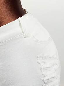 Mistrie Women's Pocket Distressed Frayed Hem Skinny Casual Denim Shorts - Blue - View 4