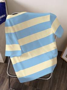 SHEIN X The Smurfs Áo thun ngắn tay nữ cổ tròn in chữ hoạt hình, kiểu dáng thường ngày, đa năng. - trắng - Xem 2