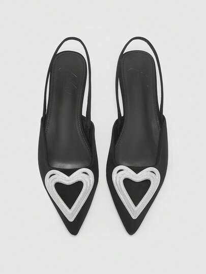 CUCCOO BIZCHIC 2026 New Light Luxury French Black Flat Heel Shoes Women's Thin Heel Rhinestone Love Niche Pointed Sexy Shoes