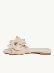 CUCCOO CHICEST 新款女士平底方头鞋，优雅甜美，浪漫气息，真皮材质，适合下午茶、约会、时尚派对、职场、优雅场合，百搭基础款，也适合万圣节等场合。 - 杏色 - 查看 4