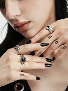 MortiRose Three Vintage Western Denim Bohemian Flower Shaped Heart Stacked Set Rings,Goth/Gothic/Punk/Grunge/Dark Gothic,Streetwear,Summer/Festival/Prom/Party,Vintage,Black - Heart Stack Set Ring - View 3
