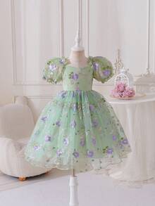 Glamorique Kids 绿色花卉刺绣儿童派对蓬蓬裙，方形领口甜美心形设计，泡泡袖饰以3D立体花卉刺绣，通体紫色花藤网纱刺绣，高腰设计搭配蓬松柔软的薄纱裙摆，散发精致优雅的乡村气息，适合生日派对、花童仪式、日常穿着的精致公主裙，透气网纱面料，梦幻精致的女孩优雅装扮 - 綠色 - 查看 6