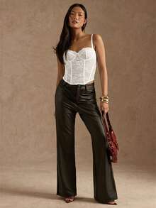 SHEIN BAE Camiseta ajustada y sexy con encaje floral para mujer - Blanco - Ver 4