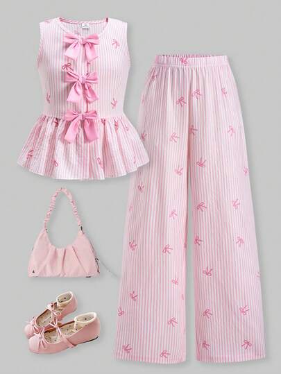SHEIN 2件套春夏少女宽松甜美可爱条纹蝴蝶结印花撞色蝴蝶结装饰荷叶边下摆上衣和蝴蝶结阔腿短裤套装，适合日常、通勤、休闲、度假、聚会、街头快照等场合。