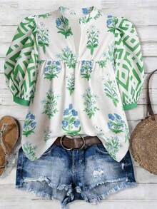 SHEIN CURVE+ Áo kiểu nữ cỡ lớn tay phồng cổ chữ V in họa tiết, phong cách bohemian cổ điển, thích hợp cho kỳ nghỉ hè. - màu xanh lá - Xem 5