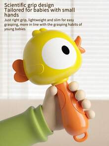 MINKOJA MINKOJA 可爱婴儿摇铃玩具 - 完美握感，寓教于乐，是送给孩子的理想洗礼或生日礼物，也是复活节彩蛋篮的绝佳填充物。 - 彩色 - 查看 7