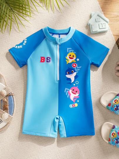 BABY SHARK X SHEIN Bộ đồ bơi ngắn tay raglan in hình hoạt hình cho bé trai, kiểu dáng thường ngày, kèm quần short.