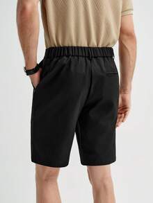 Manfinity Homme Men's Solid Color Simple Slim Fit Stylish Casual Shorts, Valentine's Day Shorts - Black - View 6