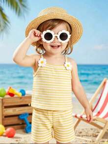 SHEIN Playful Pals 两件套女婴无袖条纹针织提花吊带背心+松紧腰短裤休闲可爱套装，适合夏季外出或度假 - 黃色 - 查看 3