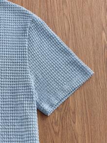 SWAVVY Men's Casual Daily Commute Minimalist Solid Color Textured Fabric Short Sleeve T-Shirt, Summer - Dusty Blue - View 3