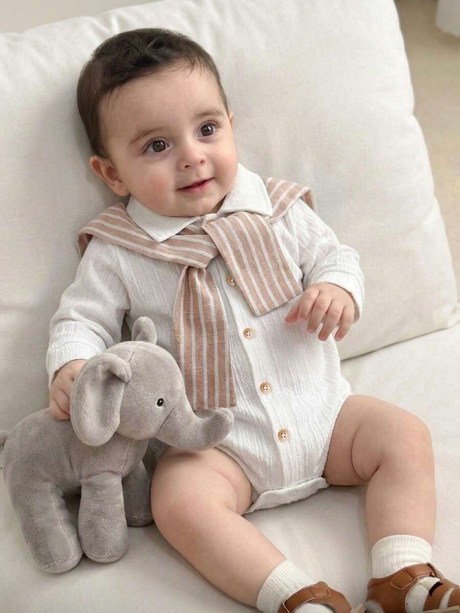 SHEIN 男婴春季条纹披肩领长袖连体衣，宽松版型，适合休闲外出、家庭聚会、周岁生日派对和拍照。 - 白色 - 查看 1