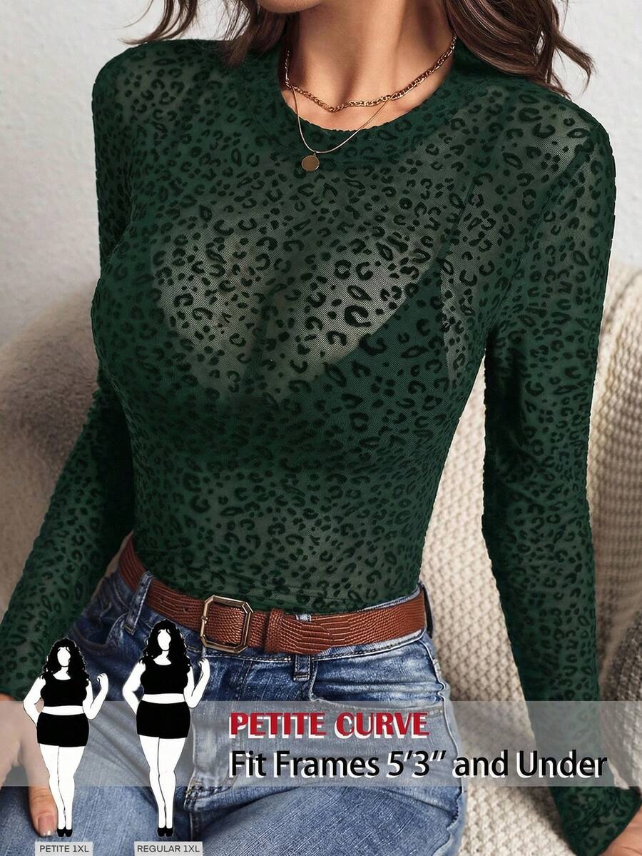 SHEIN PETITE CURVE 大码女式豹纹性感透视圆领休闲上衣 - 綠色 - 查看 1