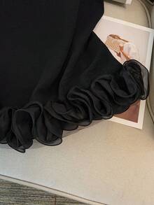 GlowEve CURVE Canotta da donna elegante e tagliata in vita, con orlo in tessuto, patchwork, volant e decorazioni floreali, adatta per lauree, vacanze, San Valentino, festival musicali, festa della mamma, Ognissanti, Ringraziamento, Pasqua, feste nazionali, gala, appuntamenti, feste, matrimoni, attività all'aperto - nero - Visualizzare 8