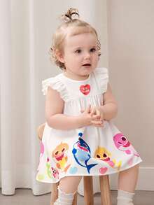 BABY SHARK X SHEIN Đầm bé gái cổ tròn in chữ và hoạt hình, kiểu dáng xếp ly, thích hợp cho kỳ nghỉ. - trắng - Xem 4