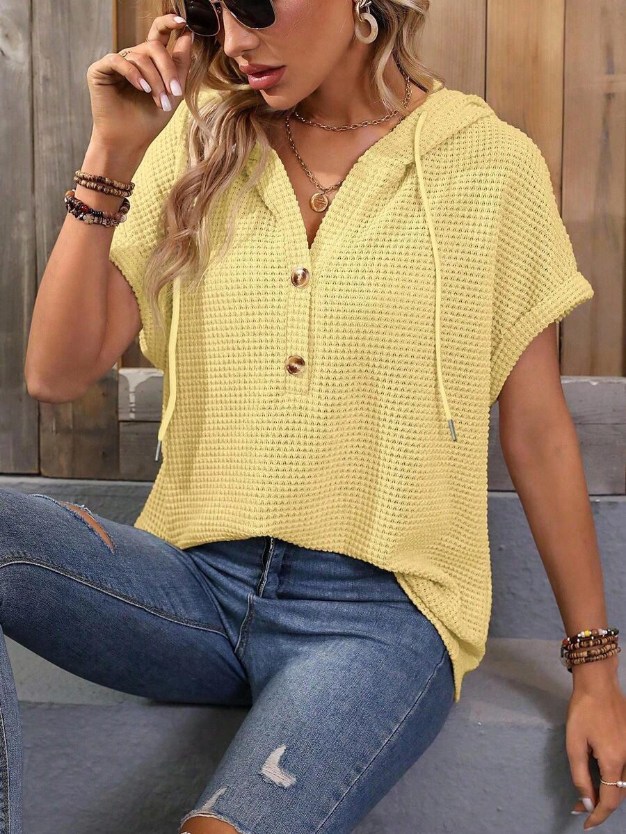 EMERY ROSE Women's Solid Color Short Sleeve Hooded T-Shirt, Minimalist Fashion Design For Summer - Yellow - View 1