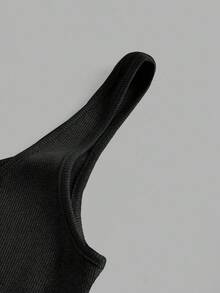 Slaydiva 3pcs/Pack Black + White Casual Basic Racerback Sleeveless Deep V-Neck Ribbed Tank Tops For Women - Multicolor - View 5