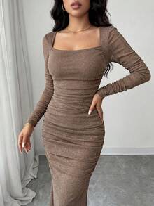 Modelyn Petite Đầm dài tay ôm dáng, cổ vuông, xếp ly, màu trơn dành cho nữ - Màu Khaki - Xem 4