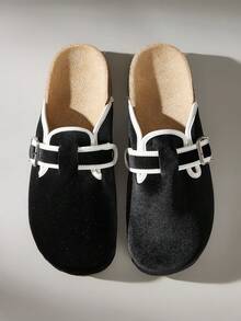 Solecia Women Casual Versatile Plush Round Toe Fluffy Flat Slippers For Christmas - Black - View 1
