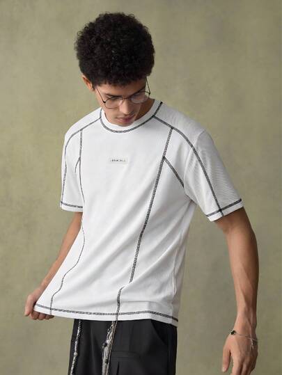 Manfinity Unisex Áo thun nam tay ngắn dáng rộng, kiểu dáng thường ngày, màu trắng với đường may tương phản.