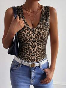 Women's V-Neck Textured Fabric Fitted Casual Tank Top, Sexy & Comfortable For Summer - Black - View 2