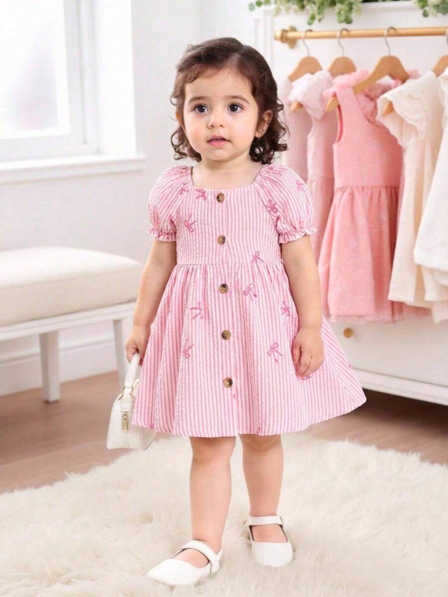 Vestido de verano lindo con estampado floral diminuto y mangas con volantes de cuello cuadrado para bebé niña - Multicolor - Ver 1
