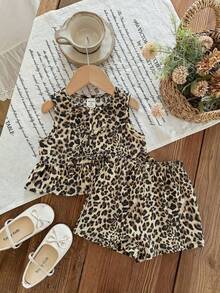 SHEIN LMoss Kids 女婴可爱夏季粉白条纹蝴蝶结无袖上衣和松紧腰短裤套装 - 彩色 - 查看 3