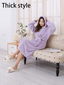 1 Áo choàng tắm có mũ trùm đầu, chất liệu lông cừu san hô, họa tiết mai rùa, kiểu dáng dài, thích hợp mặc ở nhà hoặc mặc buổi sáng; Mềm mại, thoải mái, thấm hút tốt. - trắng - Xem 8
