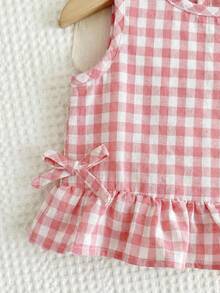 SHEIN LMoss Kids Bộ 2 món cho bé gái: áo cổ tròn kẻ sọc dệt kim và quần ống rộng thoải mái. - Nhiều màu - Xem 4