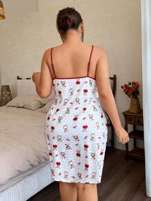 Napfluff CURVE Napfluff CURVE Bộ áo choàng và áo hai dây cỡ lớn, in hình gấu dễ thương, phối màu tương phản, dáng rộng. - Đỏ và trắng - Xem 2