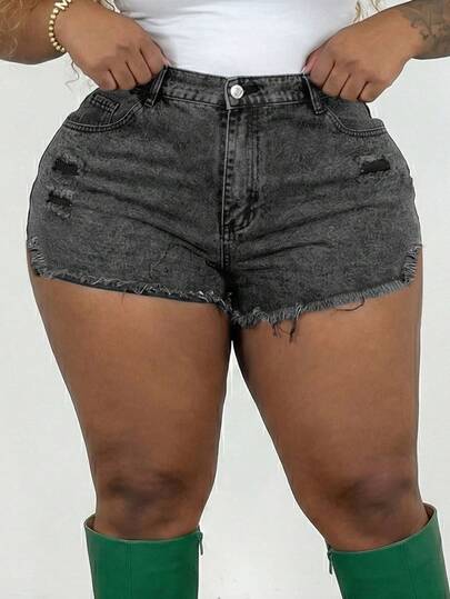 SHEIN SXY Quần short denim dáng ôm, rách nhẹ, phong cách thường ngày, cỡ lớn, mùa hè.