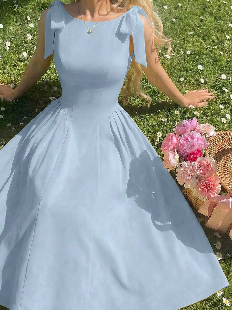 SHEIN MOD 黄色蝴蝶结装饰褶皱连衣裙 - 淺藍色 - 查看 1
