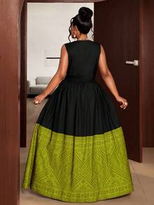 Plus Size Colorblock V-Neck Sleeveless Dress - Black - View 3