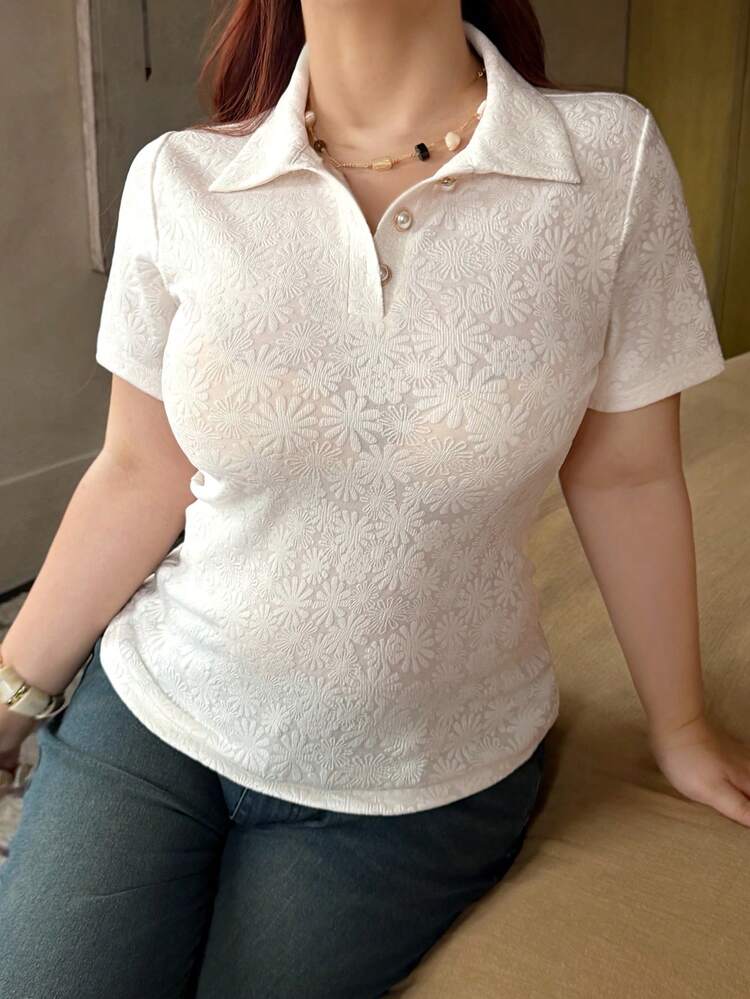 Dazy Plus Textured Fabric Elegant New Spring Style Date Outfit Loose Casual Plus Size Women Spring/Summer T-Shirt