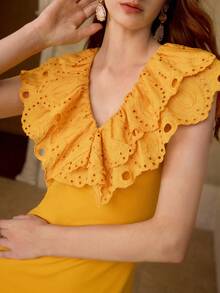 MOTF PREMIUM WOMEN'S EMBROIDERED COLLAR MID-LENGTH KNIT DRESS, SPRING/SUMMER GOLF PASTAL SEXY - Pale Yellow - View 3