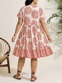 SHEIN LUNE Đầm nữ cỡ lớn in họa tiết toàn thân, cổ chữ V, tay ngắn, kiểu dáng thường ngày, thích hợp cho kỳ nghỉ. - trái cam - Xem 4