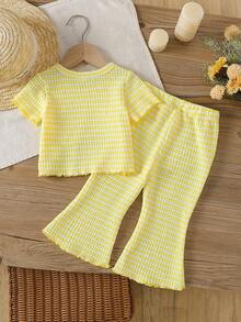 Genkimix Kids Bộ áo thun tay ngắn kẻ sọc hoa và quần ống loe cho bé gái, trang phục mùa hè thoải mái hàng ngày. - Màu vàng - Xem 2