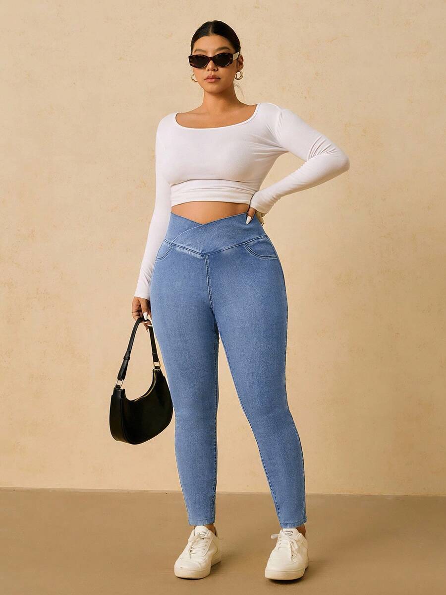 SHEIN Tall CURVE Plus Size Casual Washed High Waist Slim Fit Jeans - Light Wash - View 1