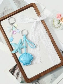 ROMWE Fairycore 3款多規格韓系清新可愛時尚百搭精緻海洋系列多色壓克力卡通細閃海星鯊魚魔鬼魚水母海螺小魚＋藍色天鵝絨帶仿珍珠蕾絲皮革亮面海星貝殼＋80cm白色鏤空蕾絲圓環包帶DIY鑰匙圈包掛飾組合套裝，適合女生與女士日常配戴、節日禮物 - 藍色-16 - 查看 6