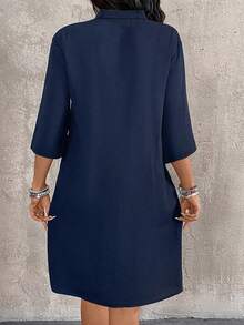 EMERY ROSE Vestido casual con cuello en V y botones delanteros para tallas grandes - azul real - Ver 2