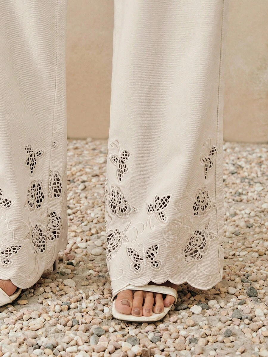 Anewsta Jeans rectos de pierna casual con bolsillo sesgado y bordado floral blanco - Blanco - Ver 1
