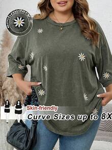 SHEIN CURVE+ Women's Plus Size Round Neck Short Sleeve Loose T-Shirt With Washed Snow Flake And Embroidery - Green - View 6