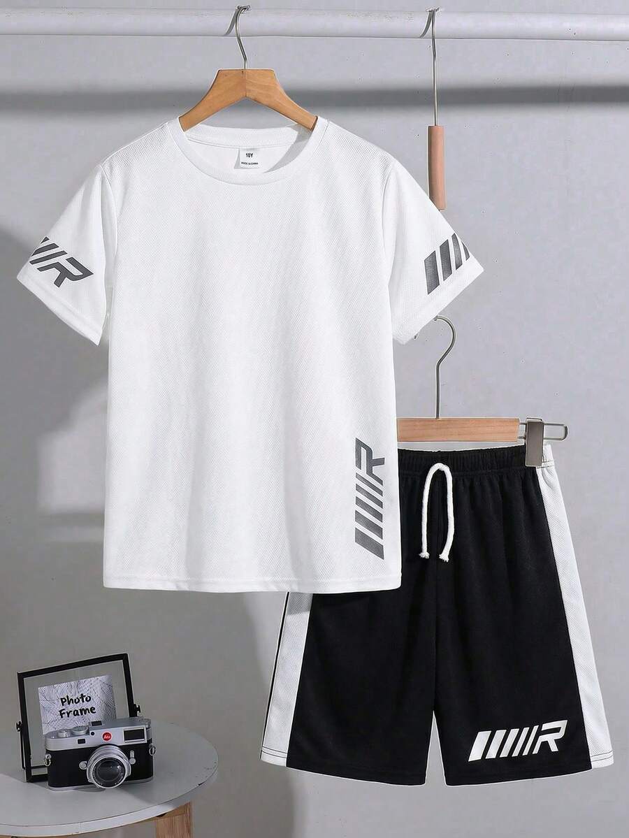 SHEIN 2pcs Tween Boy Splice Sports Textured Vertical Stripe Pattern Short Sleeve T-Shirt And Shorts Set - Black and White - View 1